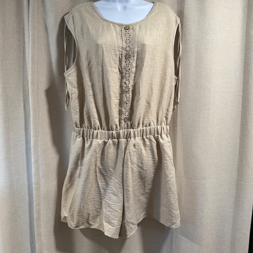 NWOT Shein Curve 2XL Sleeveless Romper Jumpsuit Tan Button Front Lace Detail‎